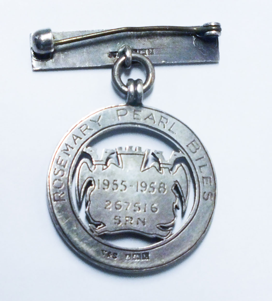 2019.39.3 nurse badge – reverse of Salisbury Infirmary silver badge