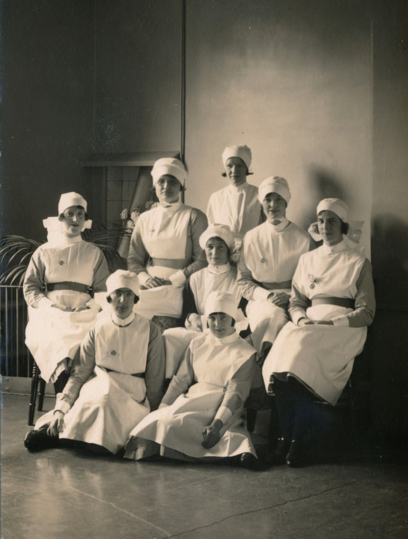 Midwifery students, Salisbury General Infirmary c.1930